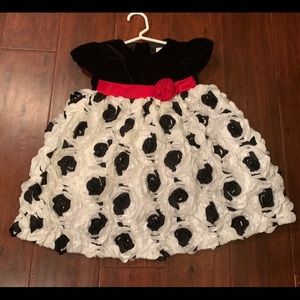 Toddler dress.... just in time for holidays!!